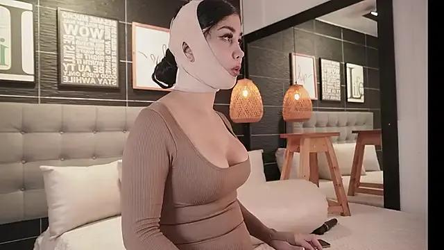 Bella_TS_ from StripChat