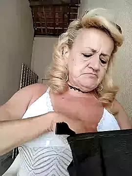 Belladama61 from StripChat