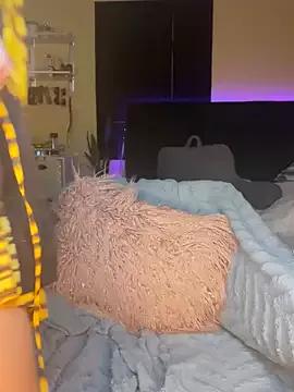 Bellafreakyfun from StripChat