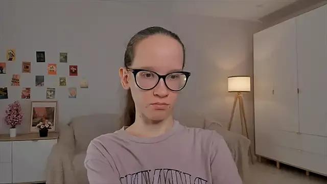 BettyBrowni from StripChat