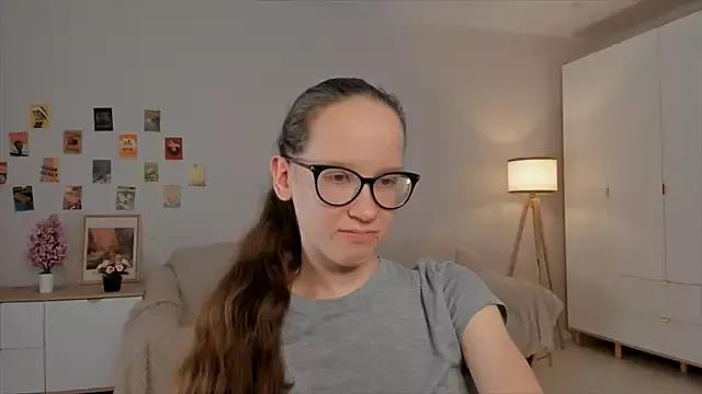 BettyBrowni from StripChat