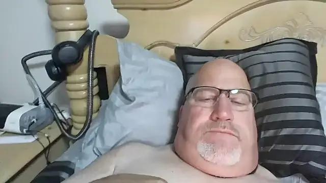 Bigbear0563 from StripChat