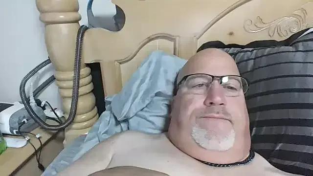 Bigbear0563 from StripChat