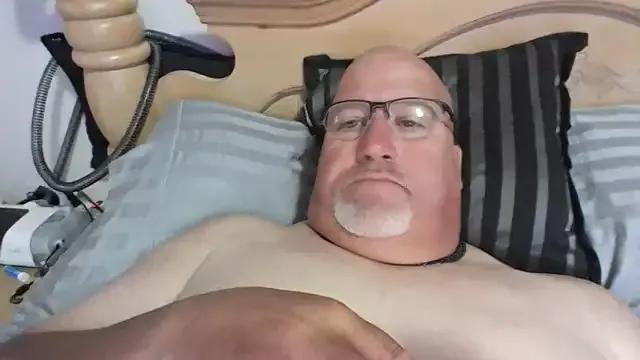 Bigbear0563 from StripChat