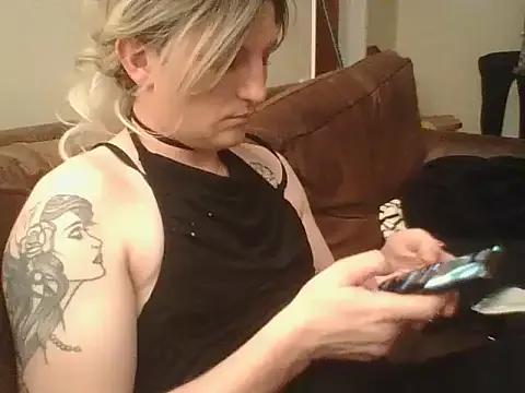 Billienomates from StripChat