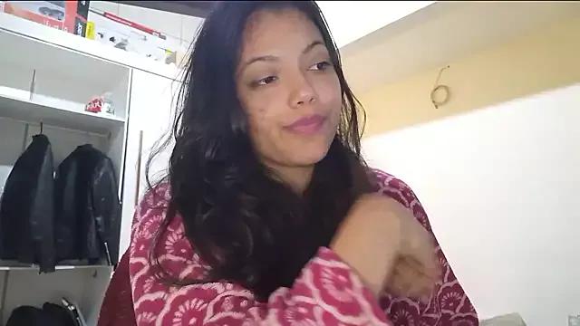 Bombomepimenta from StripChat