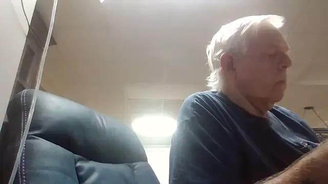 Bootlegmanz from StripChat