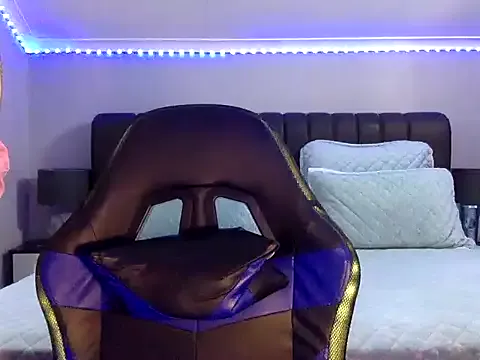 BOOTY_BANGERxxx from StripChat