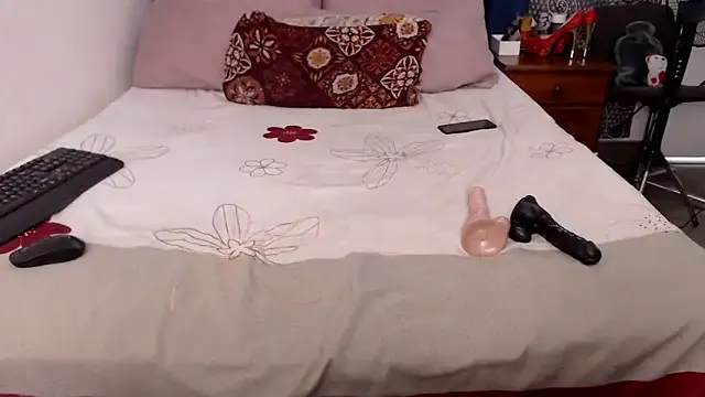 BootyCallEver from StripChat