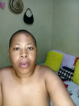 BubblyBeautiful from StripChat