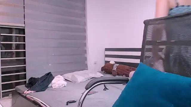 Bunny_b4nny from StripChat