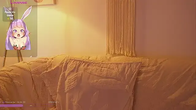 Bunnycuteshy from StripChat