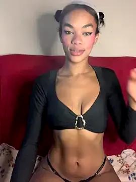 Cammgirlmii from StripChat