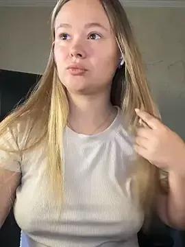 CaramelleSugar_ from StripChat