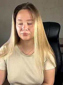 CaramelleSugar_ from StripChat