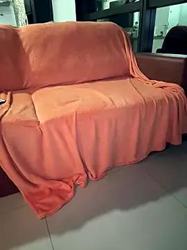 CasadoLutadorBigStuds from StripChat