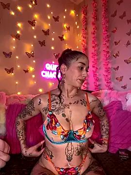 Chachou000 from StripChat