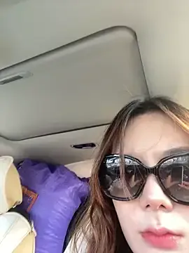 ChuChu1991 from StripChat