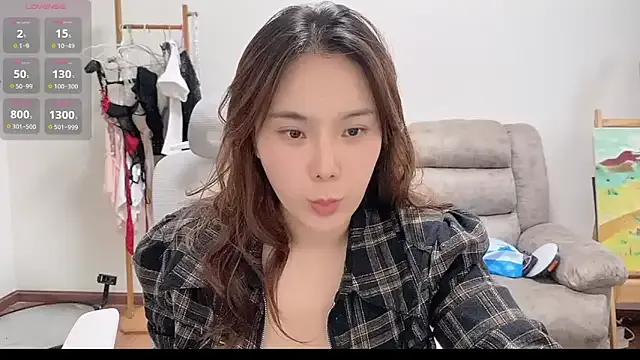 ChuChu1991 from StripChat