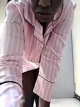 Coco_squirter from StripChat