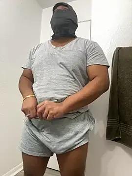 Daddythiccklegg from StripChat