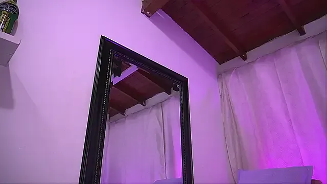 Danna_berlin_ from StripChat