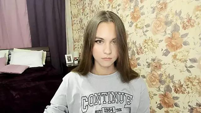EllaCurtis from StripChat