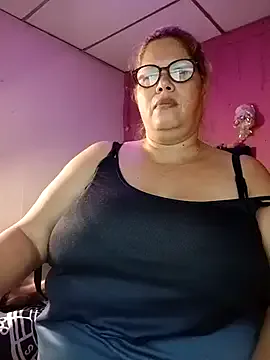 EllisW8 from StripChat