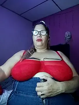 EllisW8 from StripChat