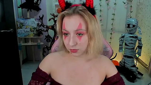 Emma_Garcias from StripChat