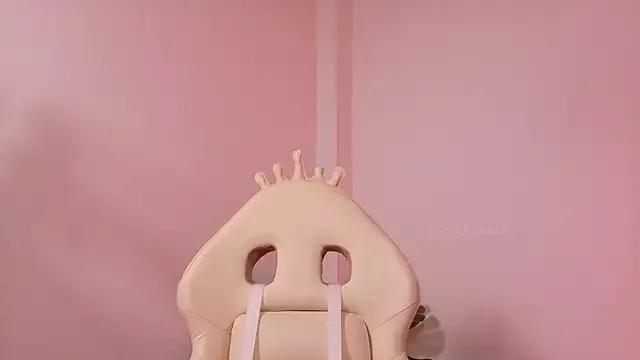 Emma_rouse69 from StripChat