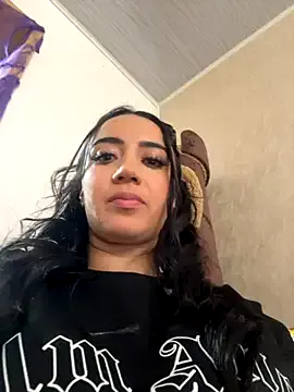 EmmyEvans1 from StripChat