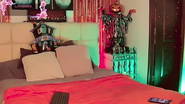 EvelinaGrey from StripChat