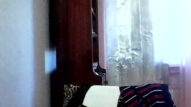 EvelinaRose from StripChat