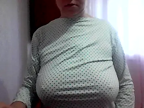 EvelinaRose from StripChat