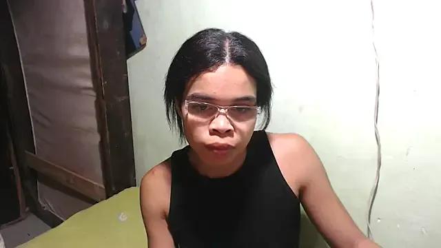 Evelyn_wine from StripChat