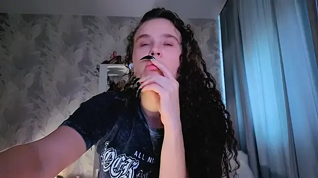 Feet_Heelss from StripChat