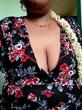 Geetha227 from StripChat