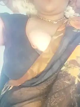 Geetha227 from StripChat