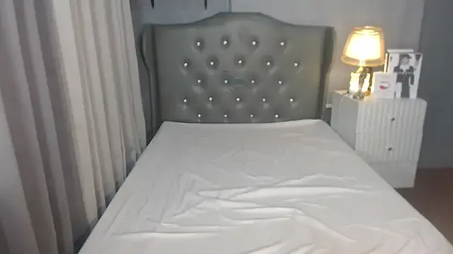 Gillian_slay from StripChat