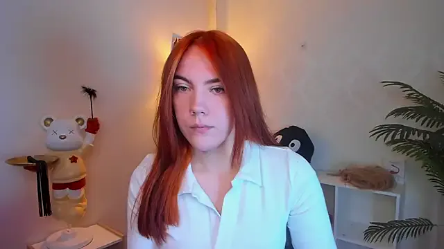 Gingerr_pie from StripChat