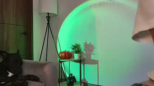 Goddess_blowjob from StripChat