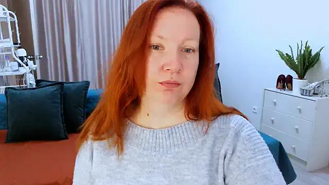 GoddessLara from StripChat