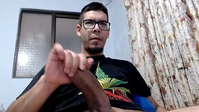 Gollfather13 from StripChat