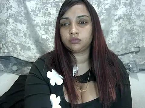 GORGEOUSLIPS from StripChat