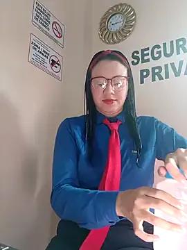 Hannah-colx from StripChat