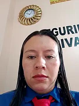 Hannah-colx from StripChat