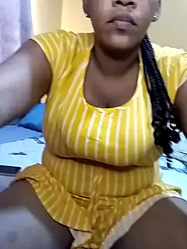 HappygalTheQueen from StripChat