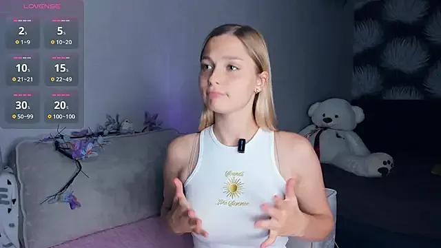 Hidden_charm from StripChat