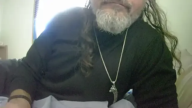 HippieDad333 from StripChat